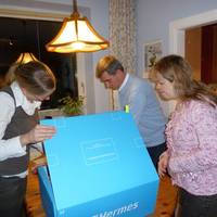 Packen der Weihnachtsgeschenke 2010 Packen der Weihnachtsgeschenke 2010